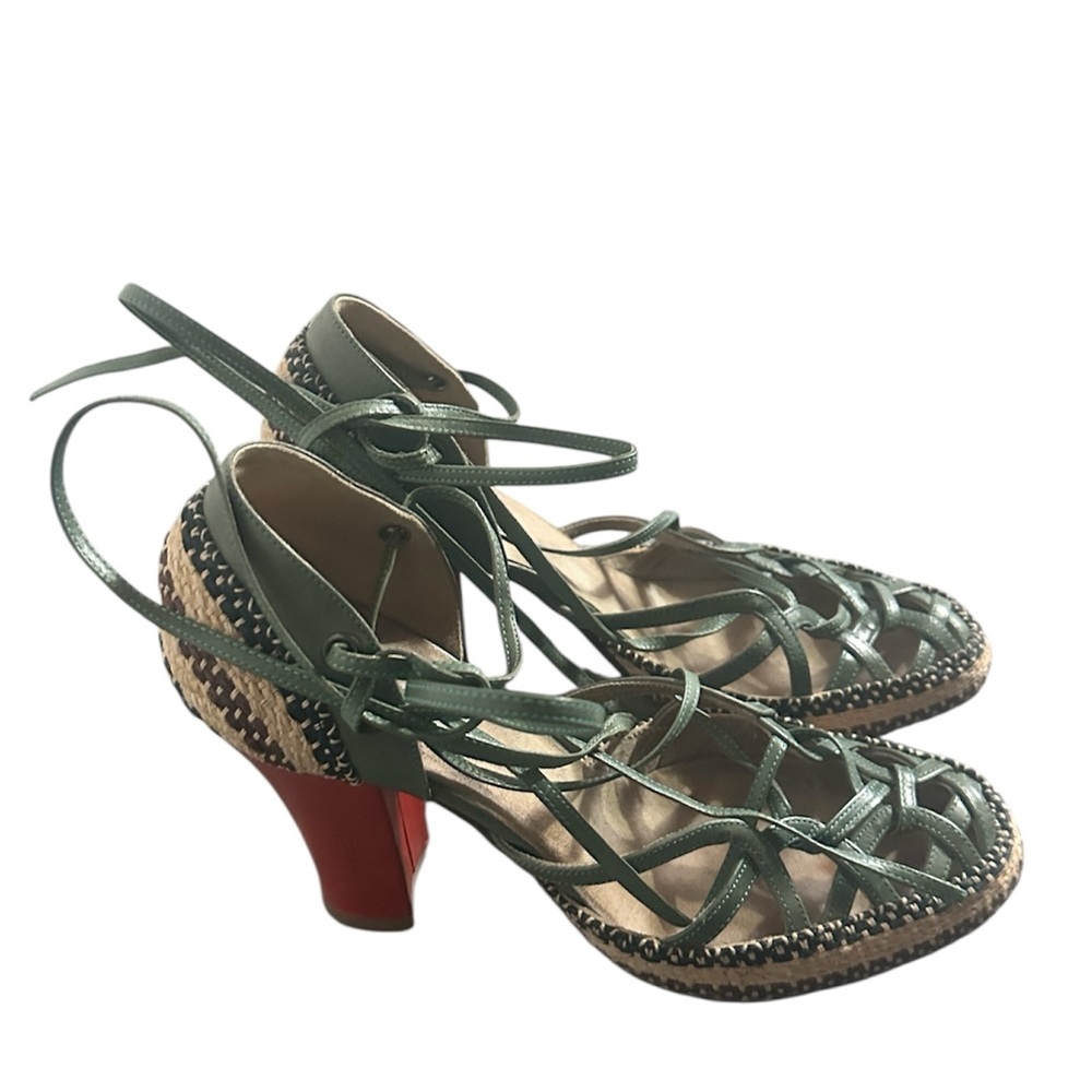 Designer Dries Van Noten Olive Green Basket Heels, 38